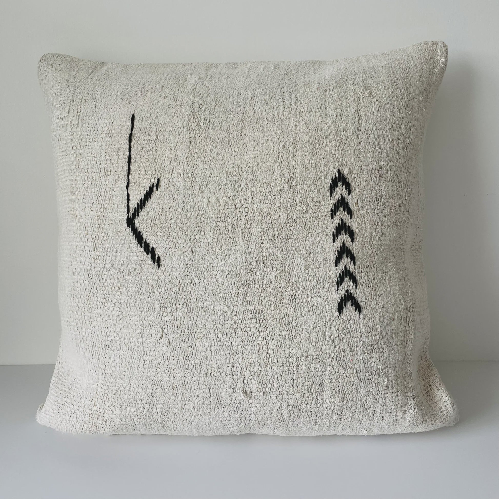 Vintage Tribe Hemp Cushion Cover