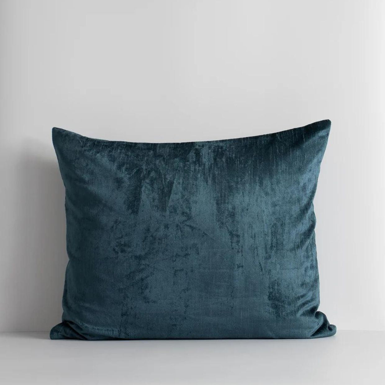 Bromley Oblong Cushion with Feather Inner