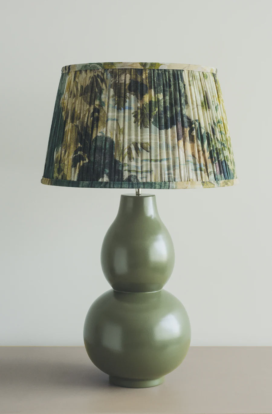 Curvo Moss Lamp
