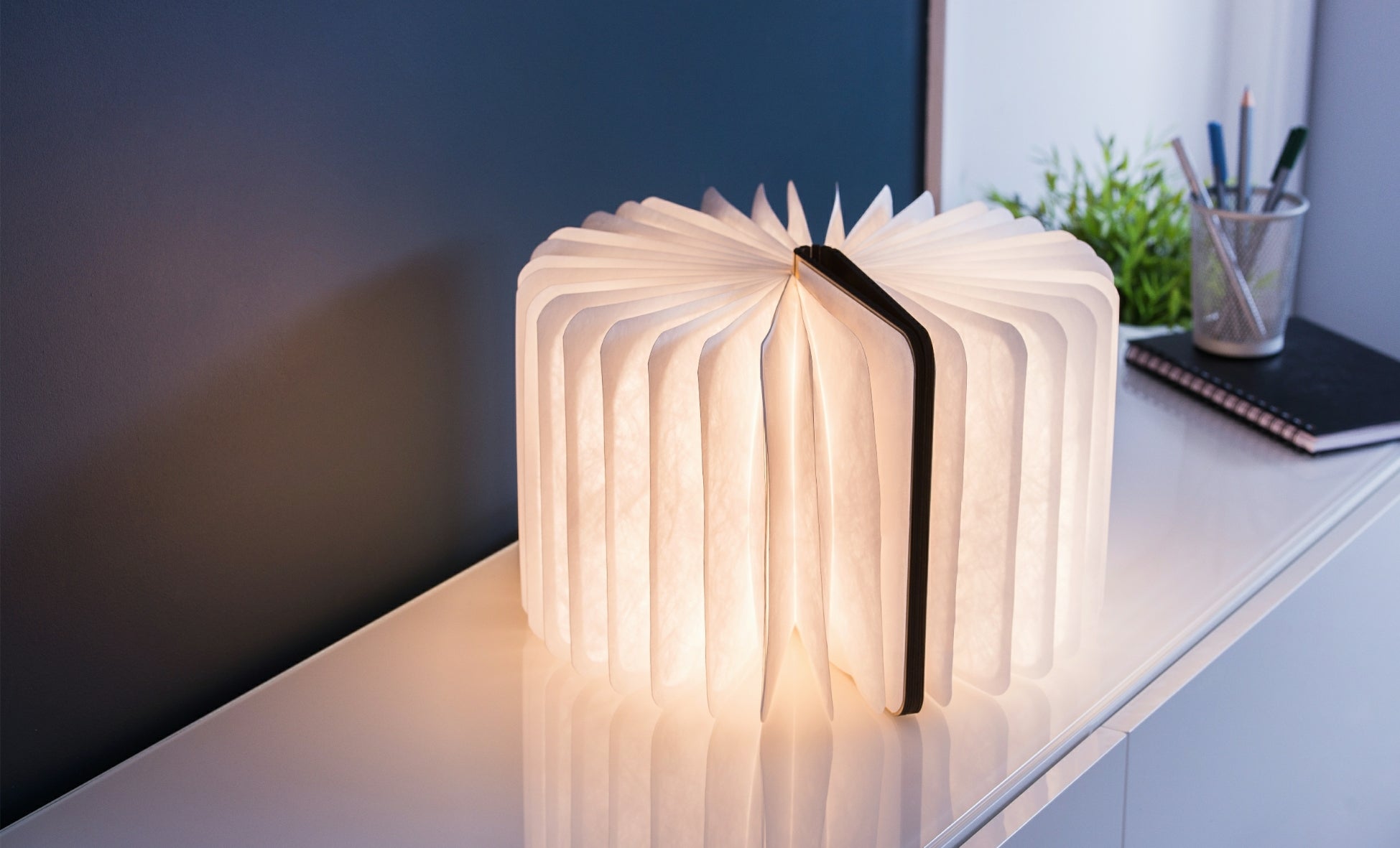 Smart Booklight