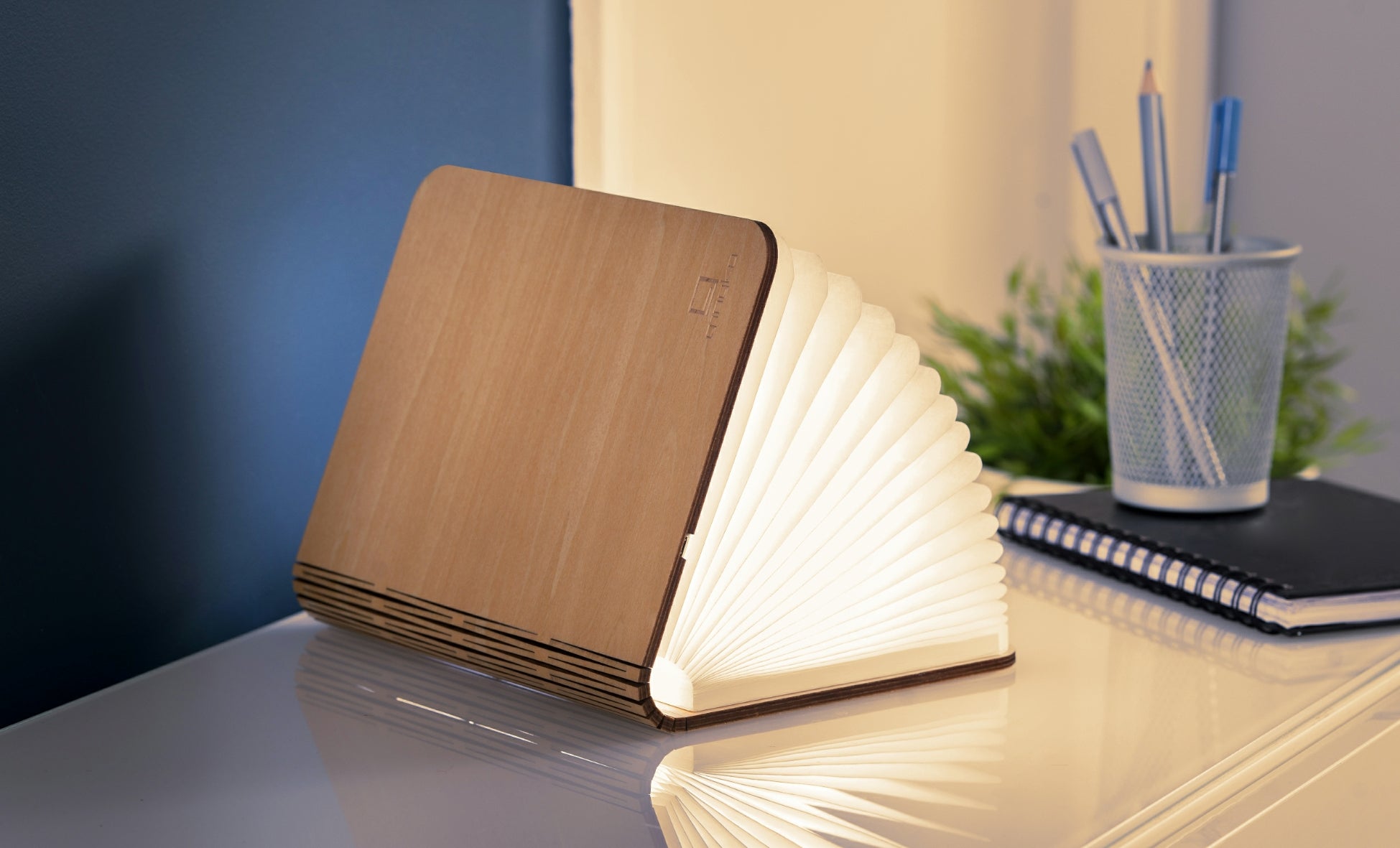 Smart Booklight