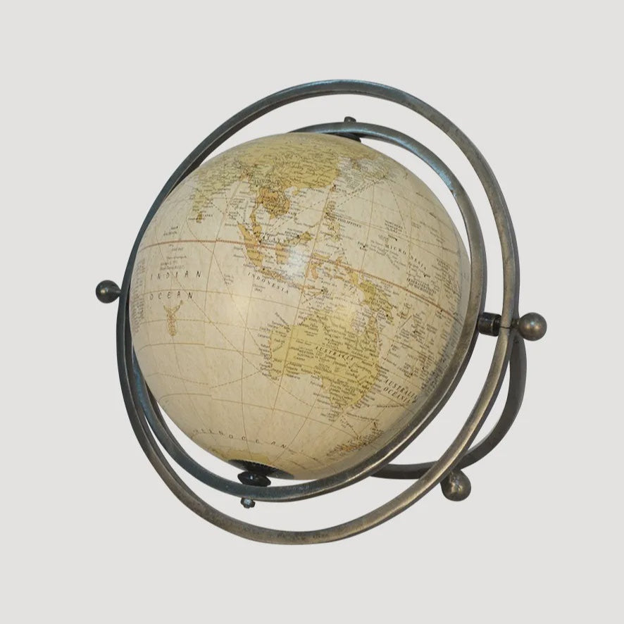 Calv Globe Large