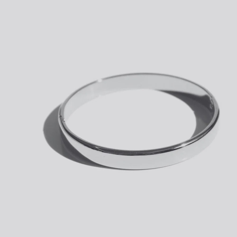 Solid Bangle Standard Bracelet