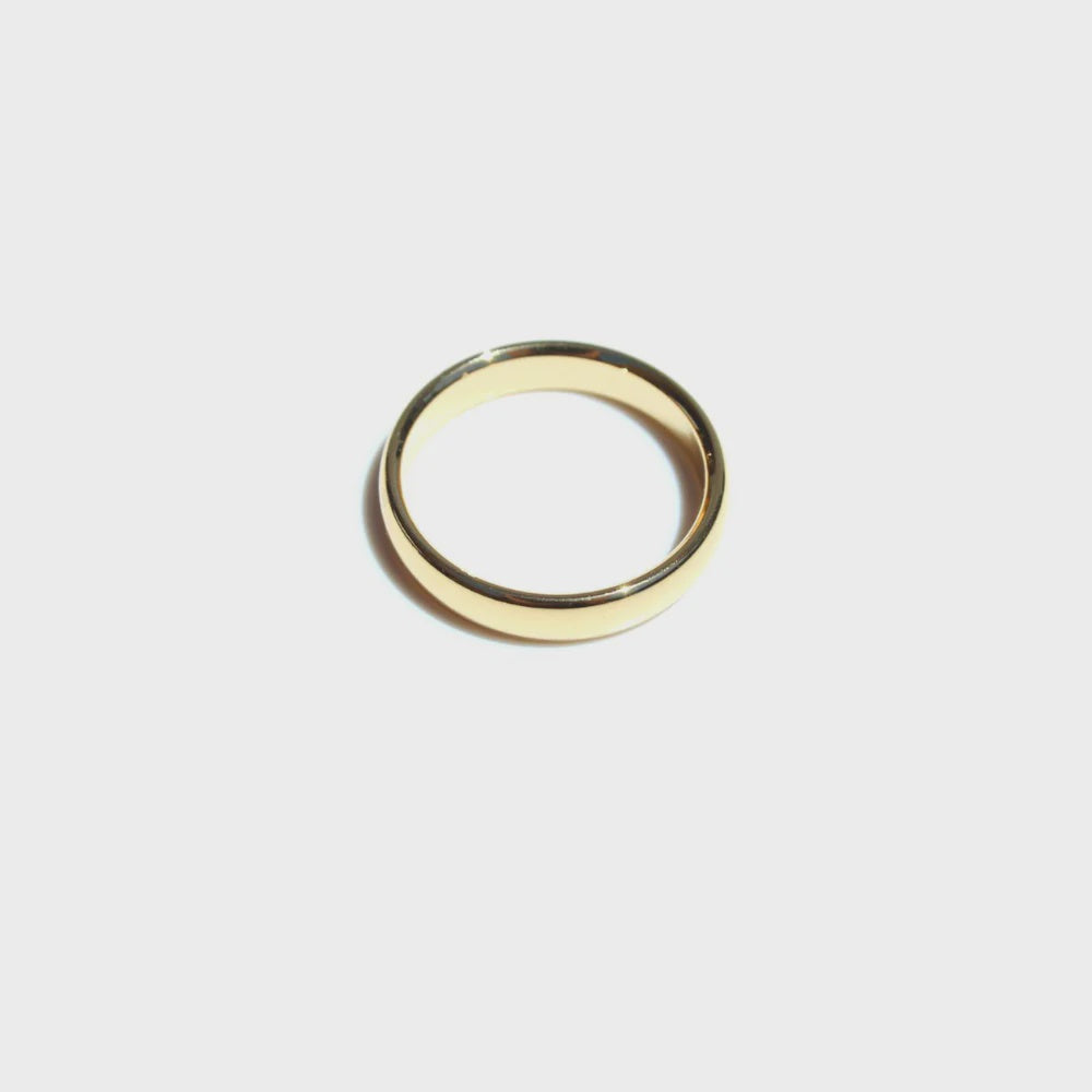 Simple Single Band Ring